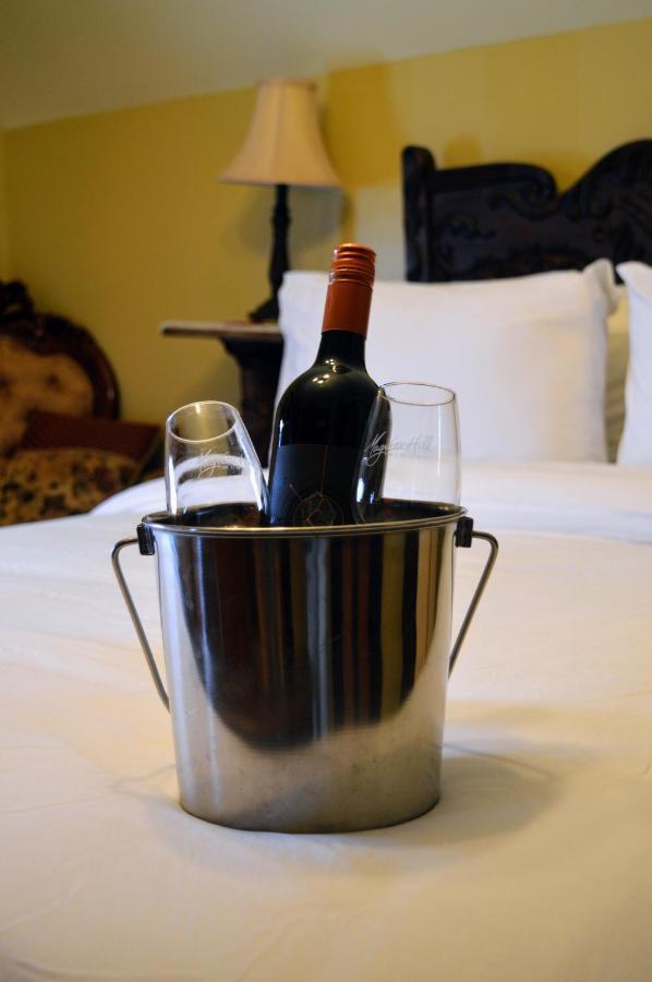 Magnetic Hill Winery Hotel Монктън Екстериор снимка